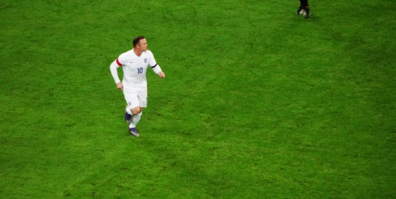 Wayne Rooney le dice adiós a la selección de Inglaterra