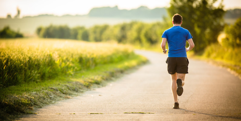 Los 3 entrenamientos de running más efectivos para perder peso