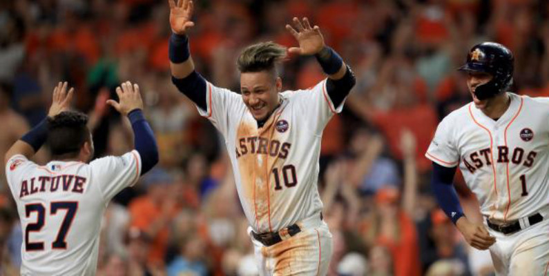Astros de Houston blanquean a Yankees de Nueva York y avanzan a la Serie Mundial
