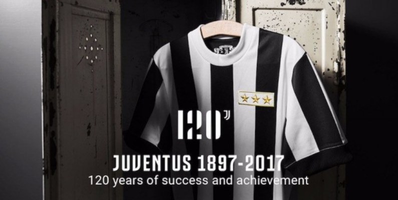 Juventus embolsó €358.000 por la camiseta homenaje a los 120 años