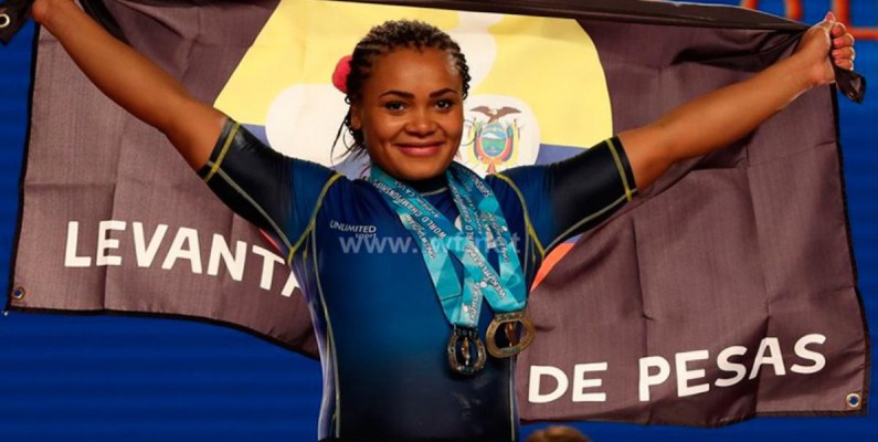 Neisi Dajomes alcanzó tres medallas en el Campeonato Mundial Senior de Levantamiento de Pesas
